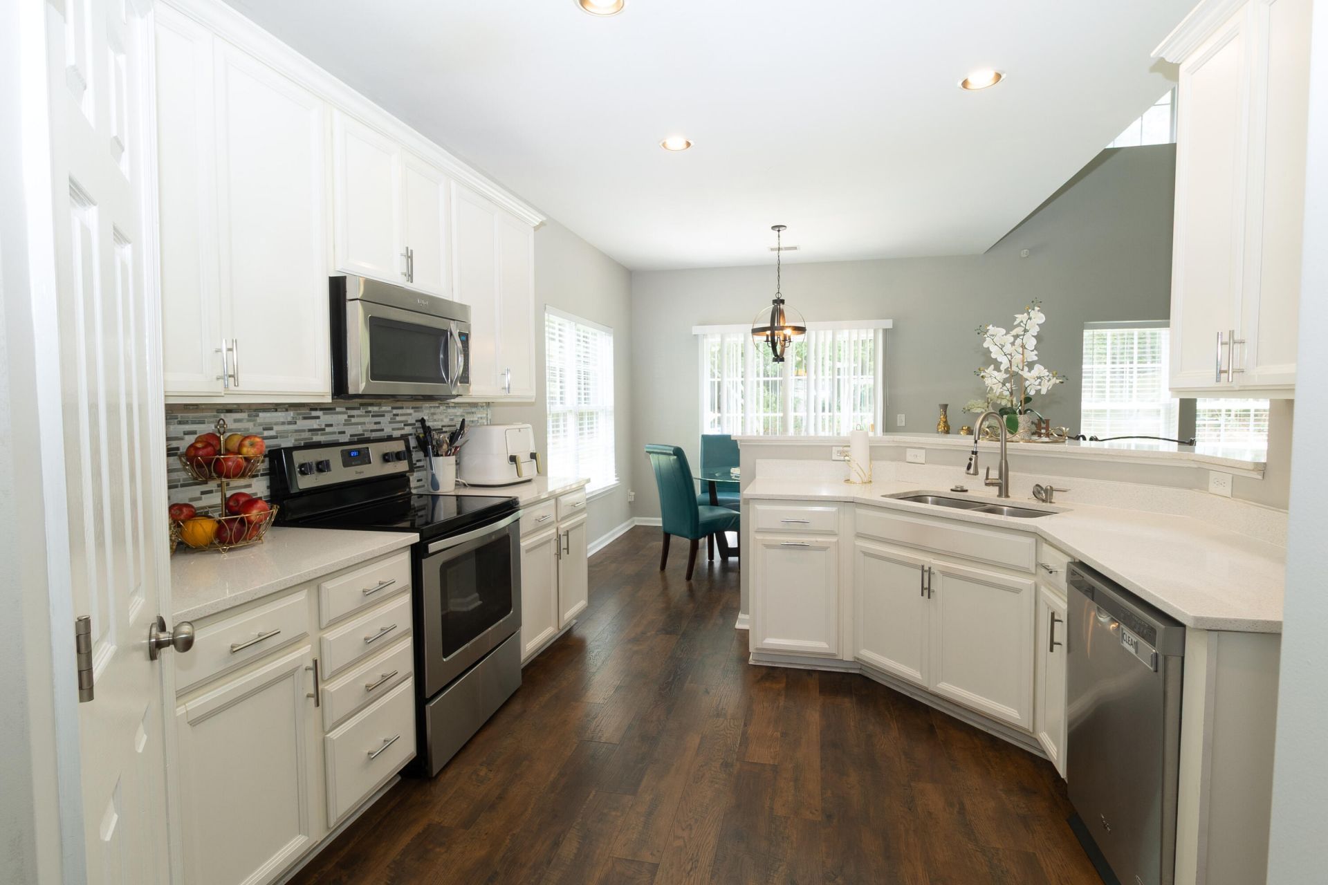 117 Towering Pine Drive Photo 6
