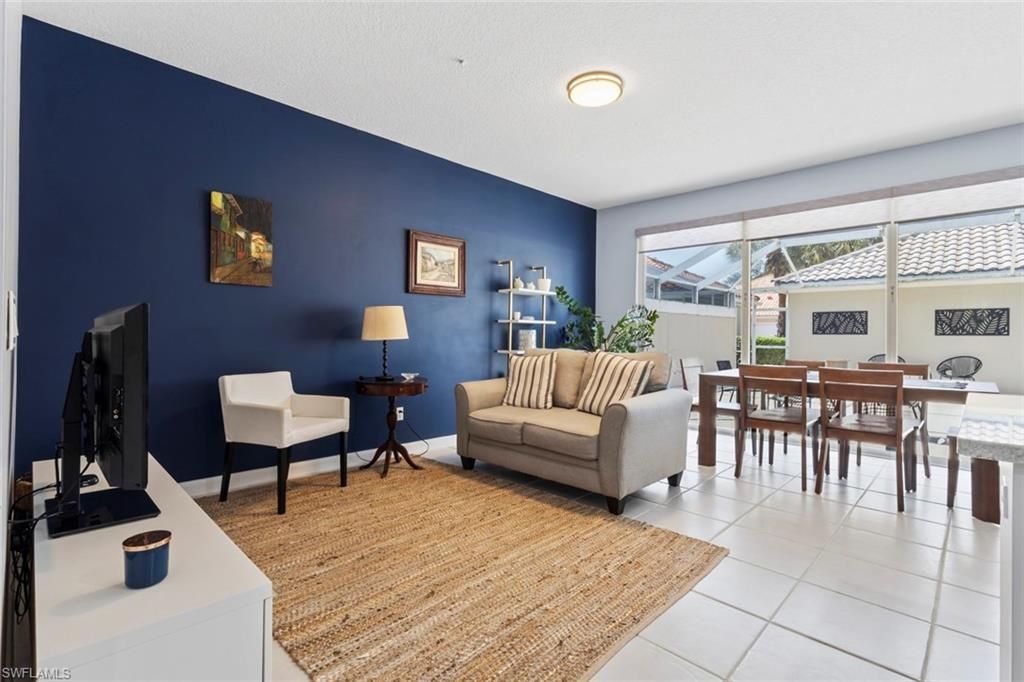 6112 Towncenter Cir, Naples, FL 34119 Photo