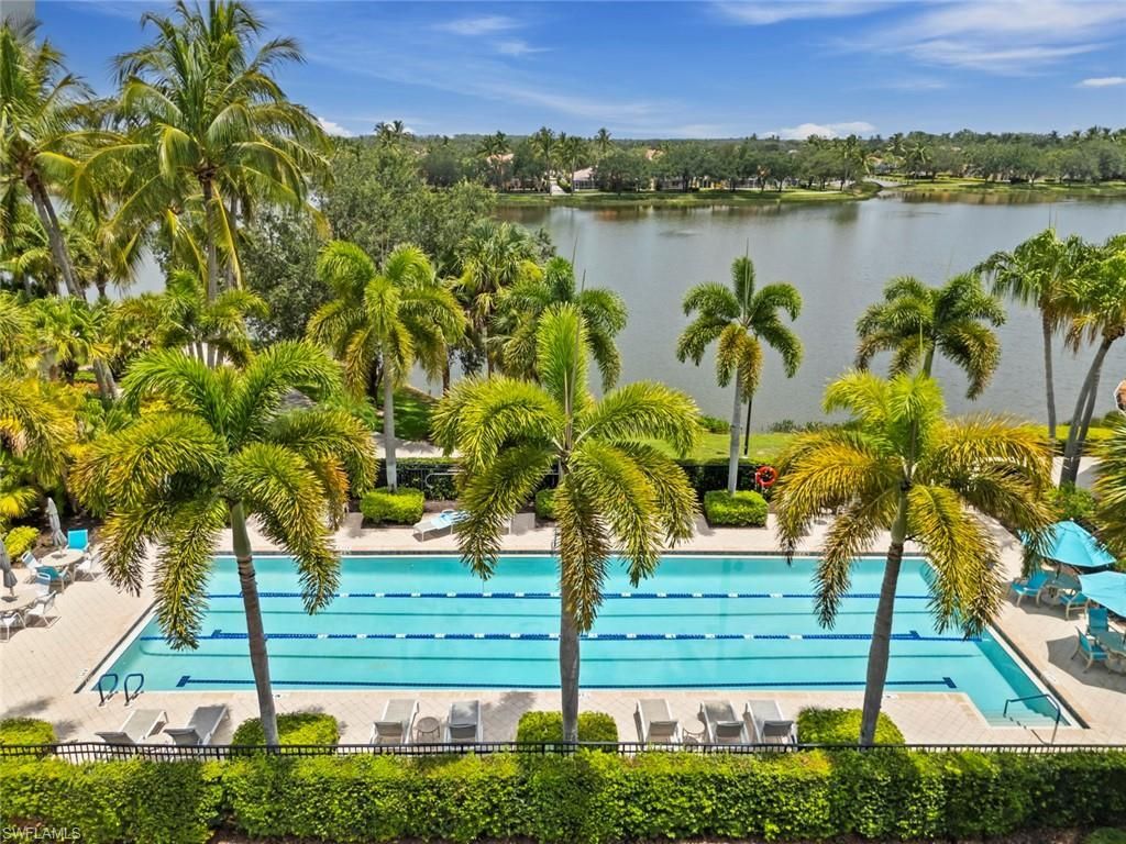 6112 Towncenter Cir, Naples, FL 34119 Photo