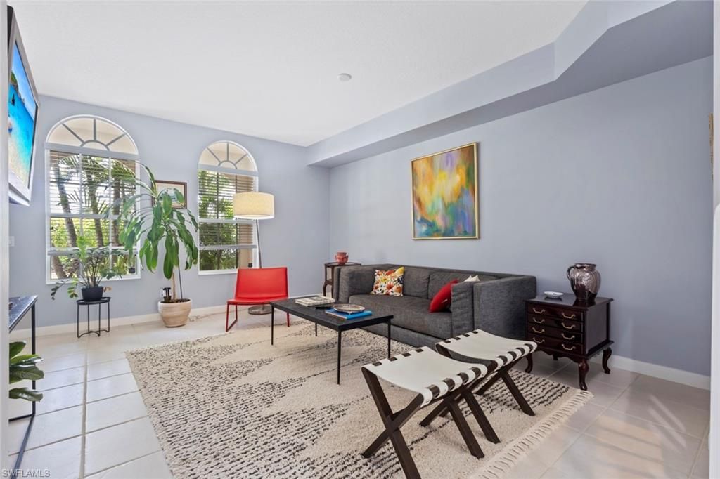 6112 Towncenter Cir, Naples, FL 34119 Photo