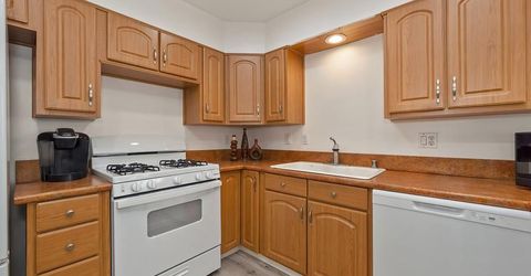 6039 Mcmahon Dr, Sacramento, CA 95824 Photo