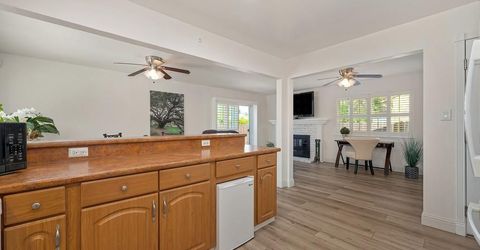 6039 Mcmahon Dr, Sacramento, CA 95824 Photo