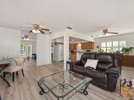 6039 Mcmahon Dr, Sacramento, CA 95824 Photo