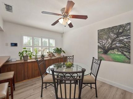 6039 Mcmahon Dr, Sacramento, CA 95824 Photo