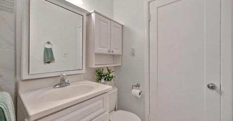 6039 Mcmahon Dr, Sacramento, CA 95824 Photo