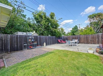 6039 Mcmahon Dr, Sacramento, CA 95824 Photo