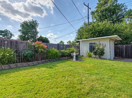 6039 Mcmahon Dr, Sacramento, CA 95824 Photo