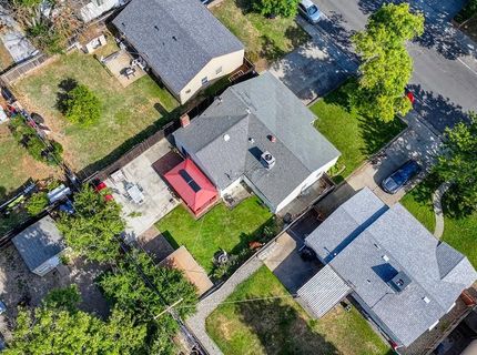 6039 Mcmahon Dr, Sacramento, CA 95824 Photo