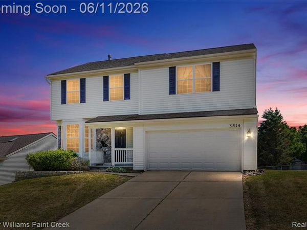 3314 Valley Rise Drive, Holly Vlg, MI 48442