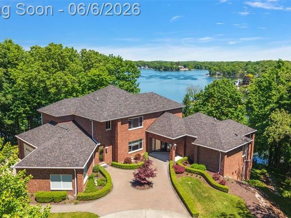 781 Windy Fields Court, Addison Twp, MI 48367