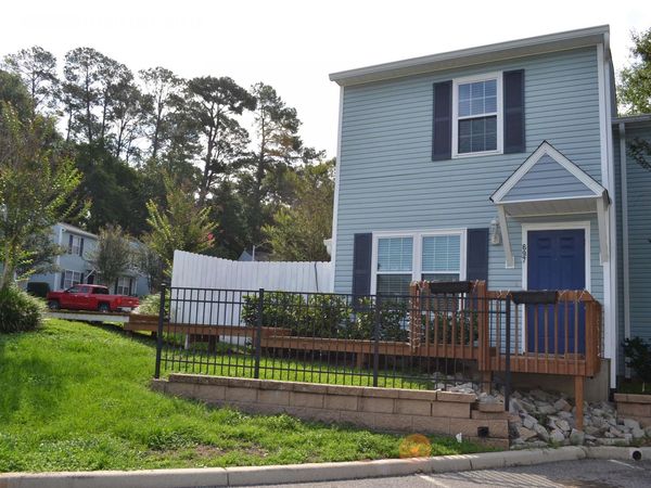 697 E Timberwood Circle, Tallahassee, FL 32304