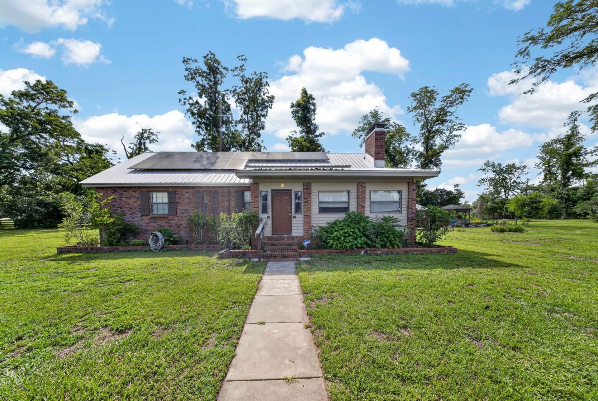 150 SE Norton Way , Lee, FL 32059 Photo