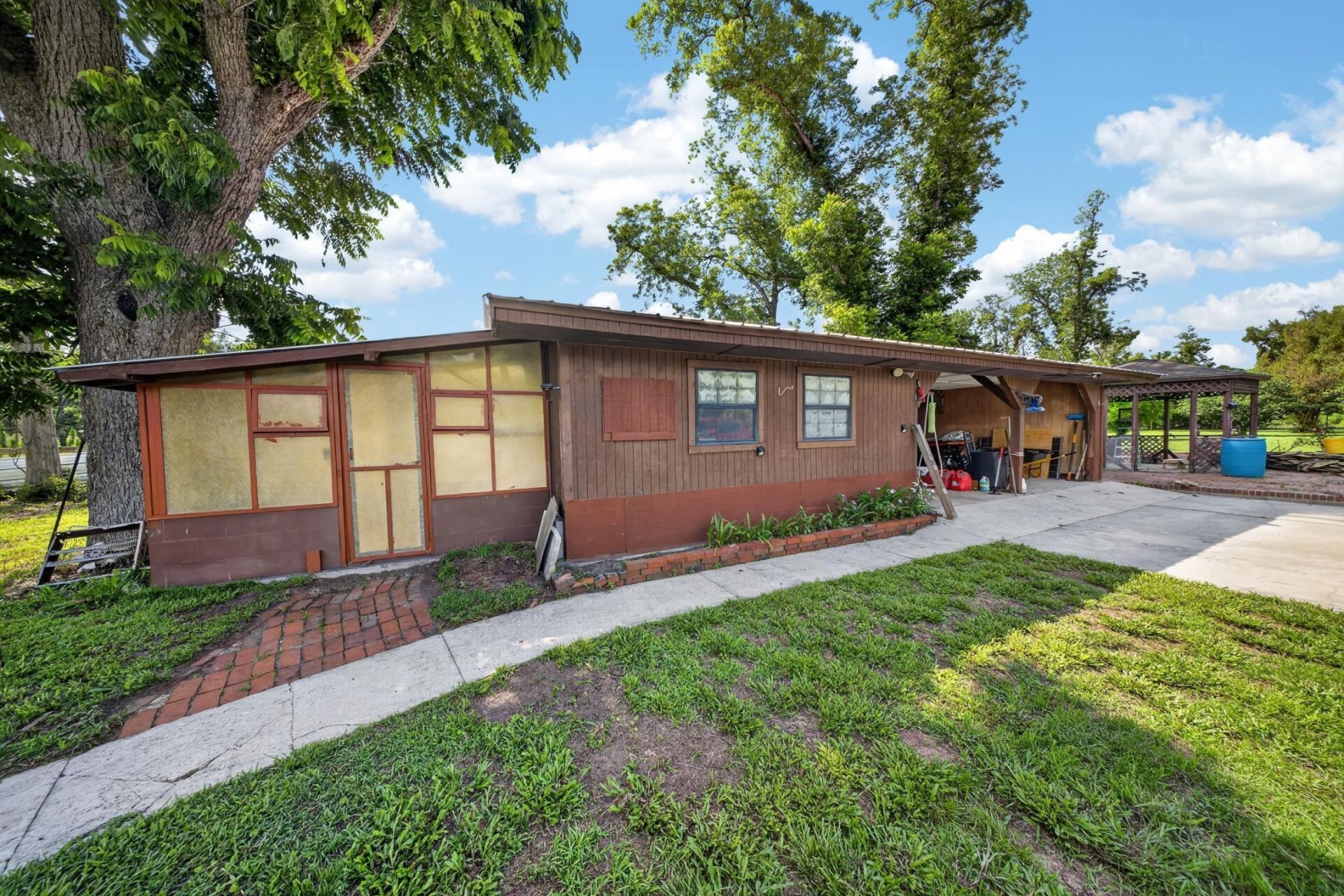 150 SE Norton Way , Lee, FL 32059 Photo