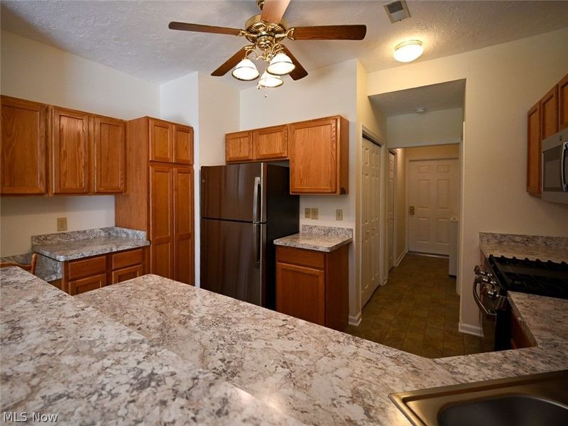 7 Woodland Chase Boulevard, Niles, OH 44446 Photo 19