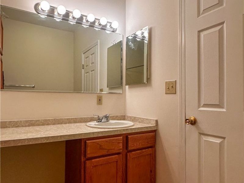 7 Woodland Chase Boulevard, Niles, OH 44446 Photo 33