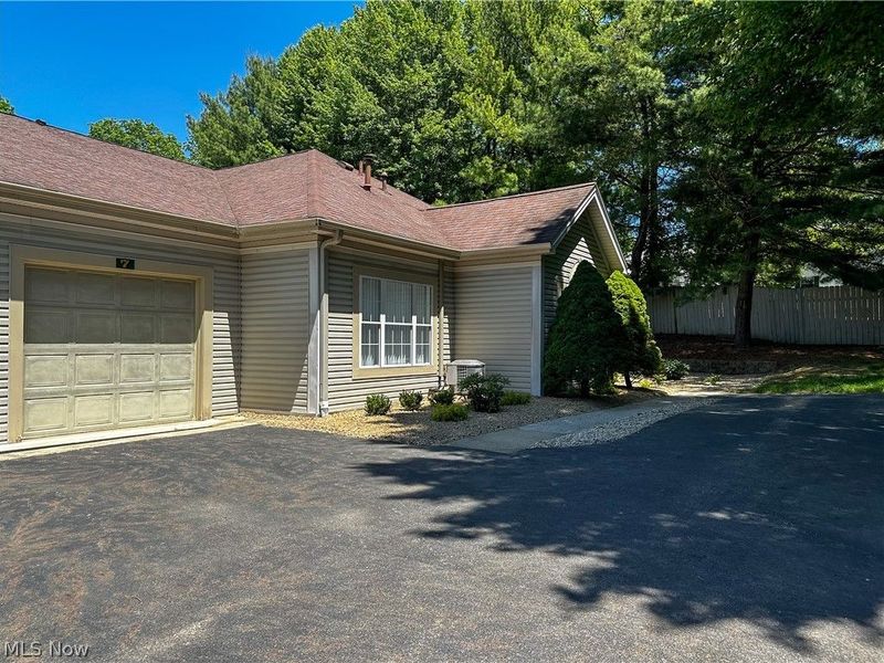 7 Woodland Chase Boulevard, Niles, OH 44446 Photo 41