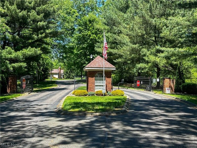7 Woodland Chase Boulevard, Niles, OH 44446 Photo 47