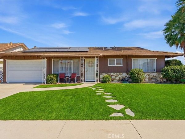 1381 Amberwood , Hemet, CA 92543