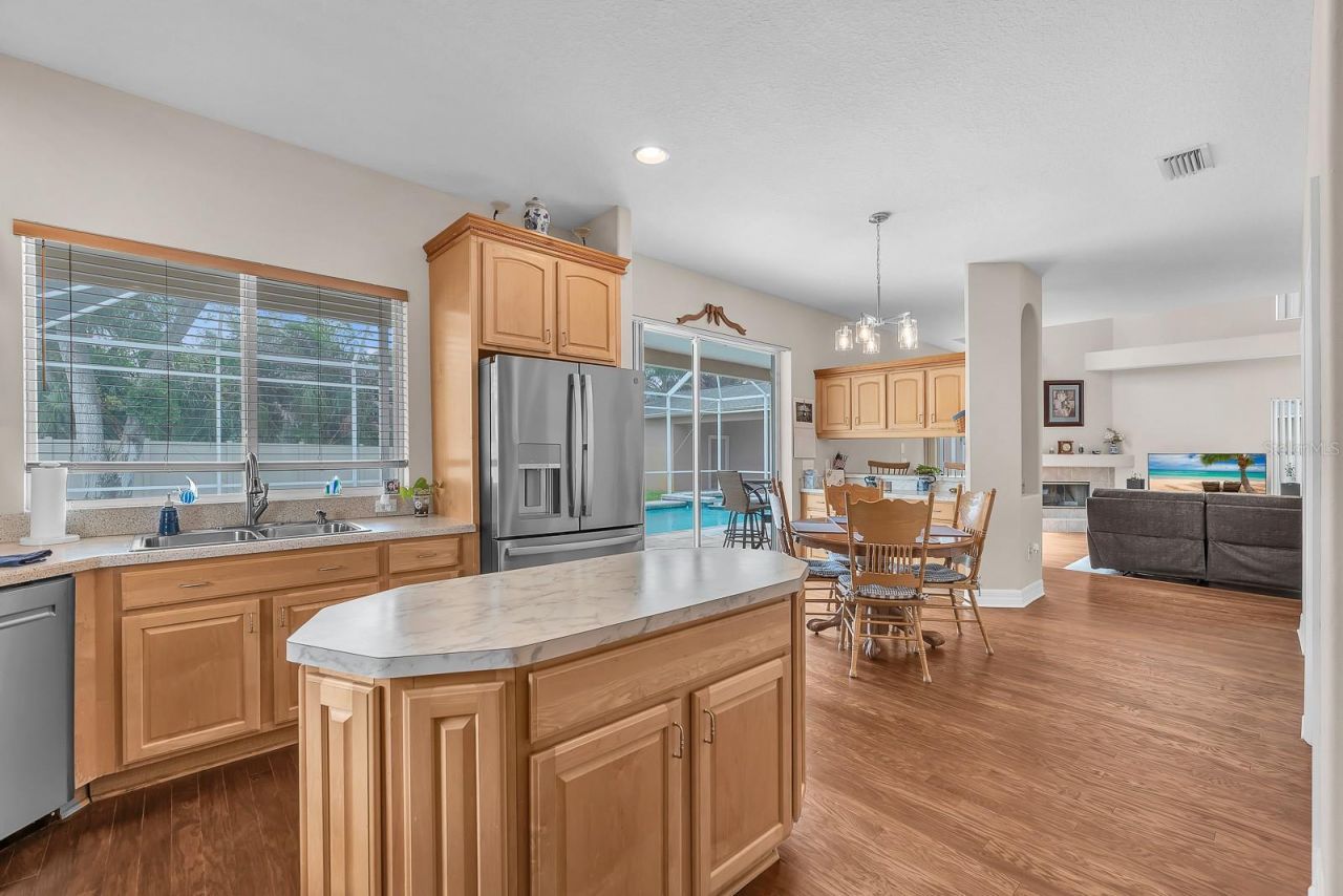 8805 Cross Landing Lane , Riverview, FL 33578 Photo