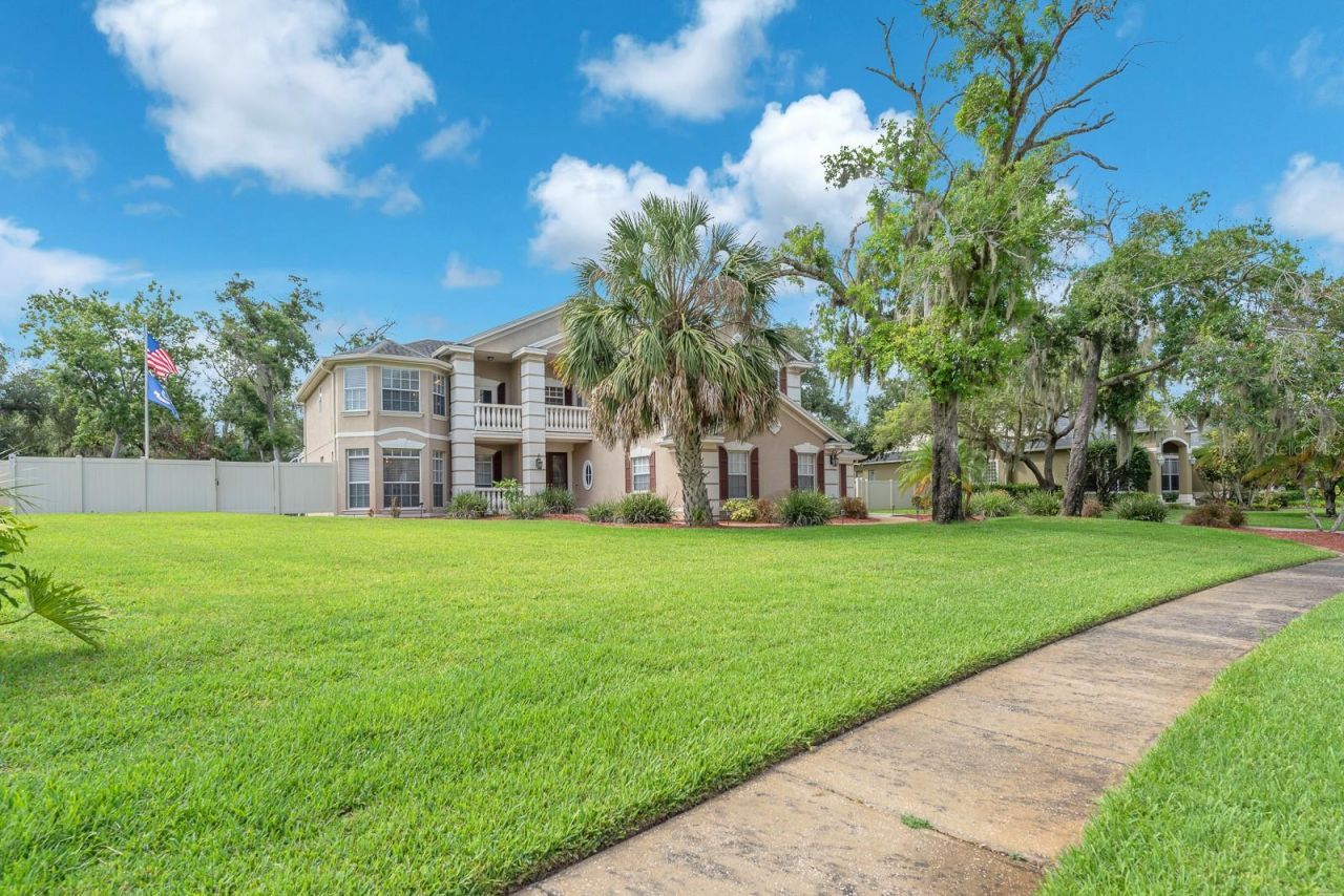 8805 Cross Landing Lane , Riverview, FL 33578 Photo