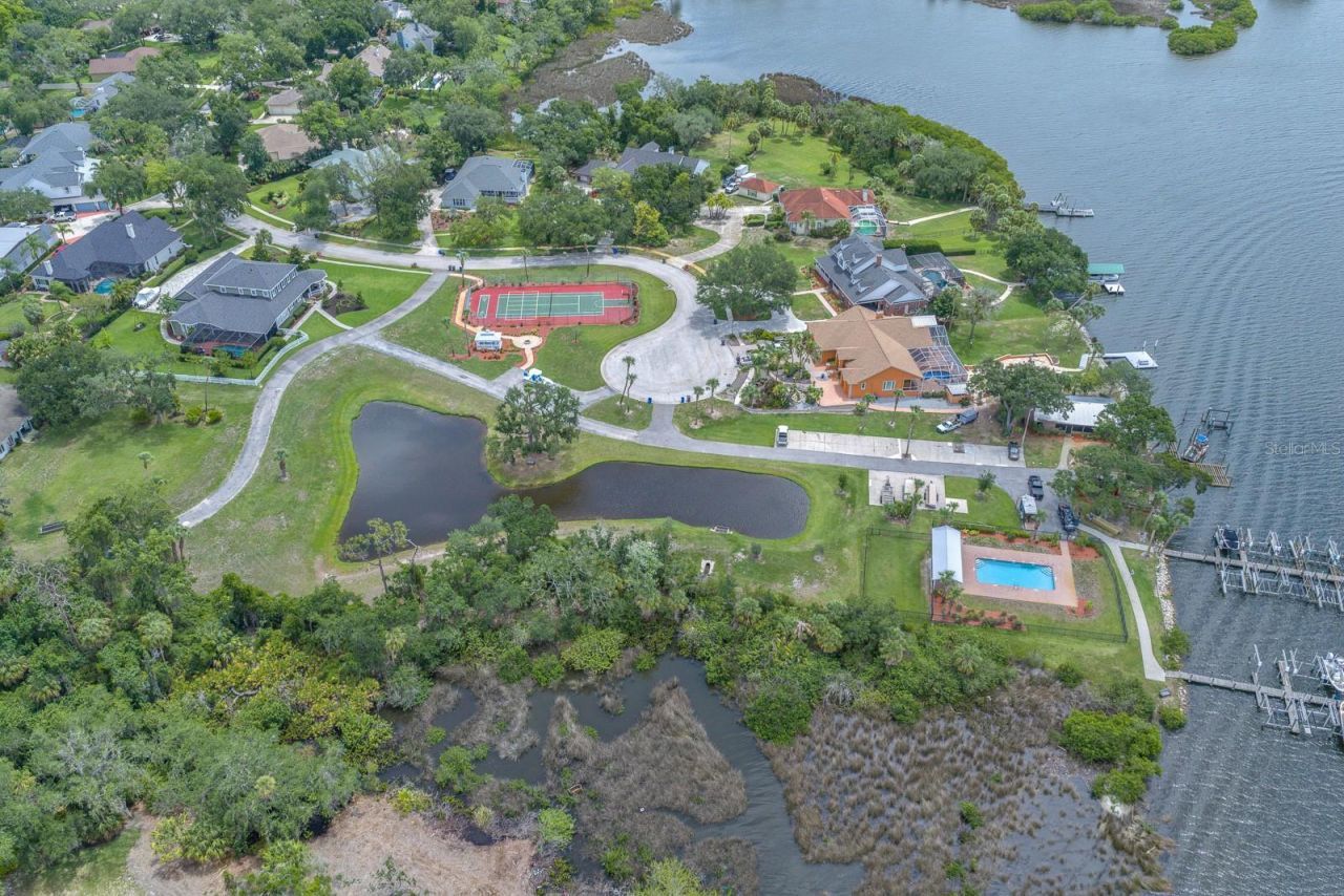 8805 Cross Landing Lane , Riverview, FL 33578 Photo