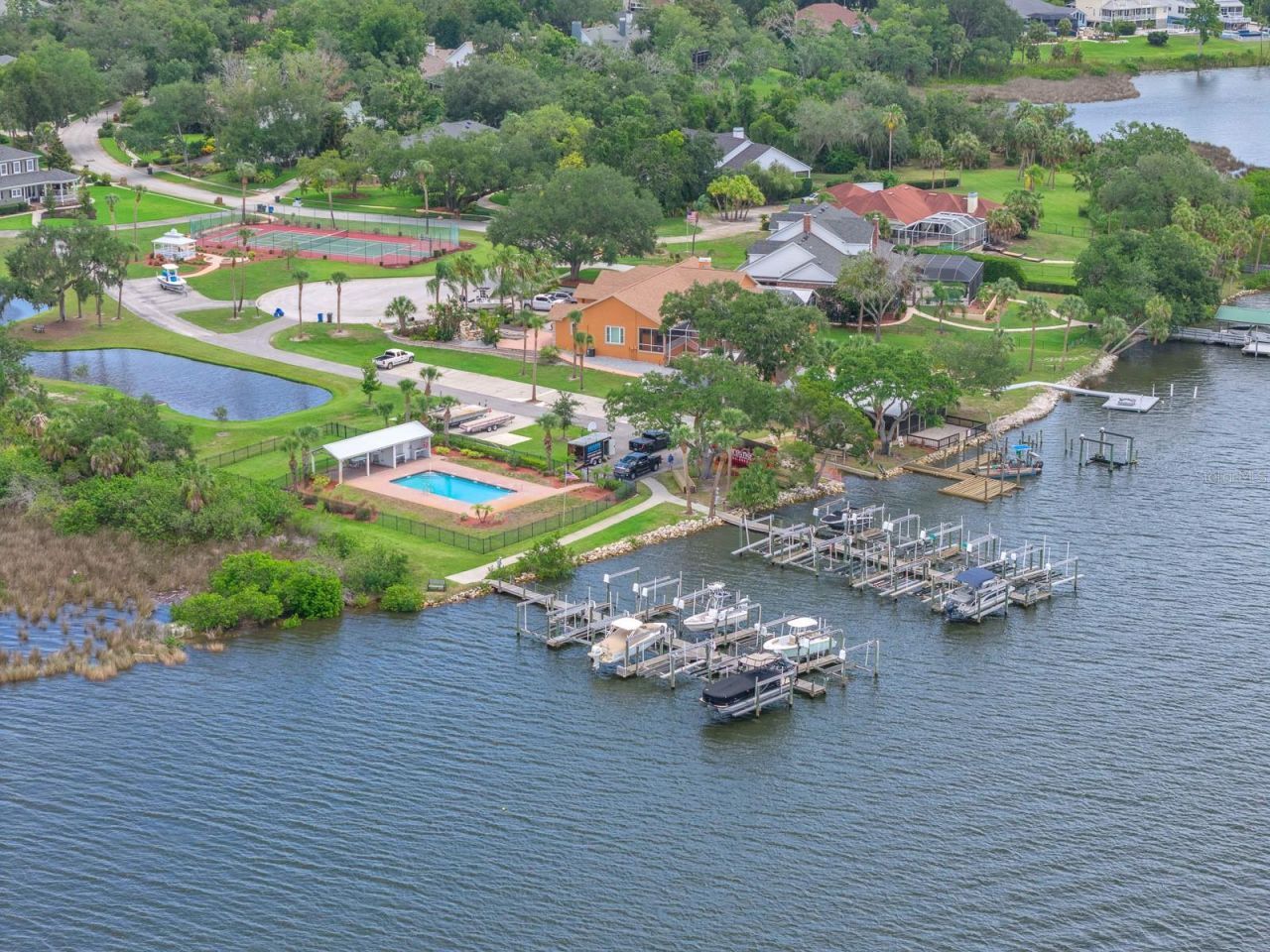 8805 Cross Landing Lane , Riverview, FL 33578 Photo