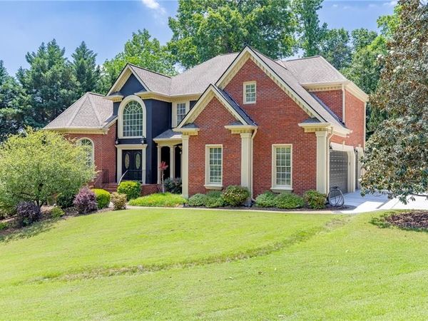 665 Links View Drive, Sugar Hill, GA 30518
