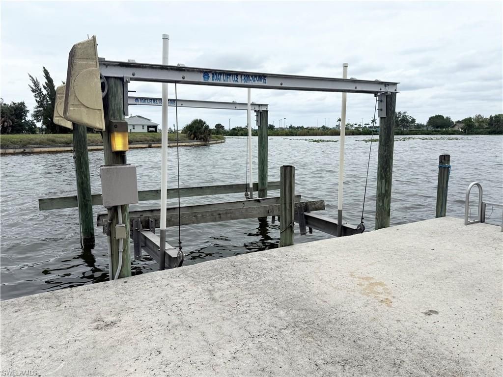201 SW 8th St , Cape Coral, FL 33991 Photo
