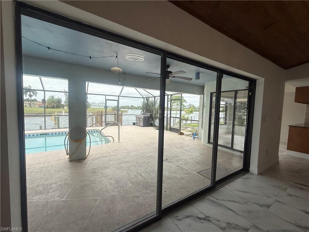 201 SW 8th St , Cape Coral, FL 33991 Photo