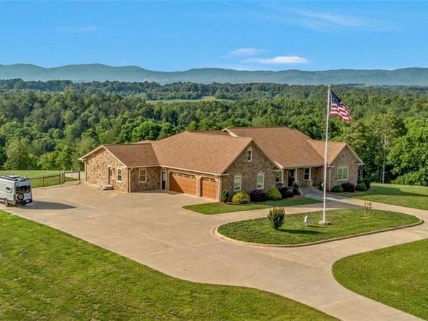 2831 Bethany Ford Road, Roaring River, NC 28669