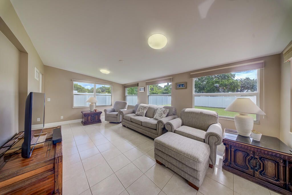 648 Eastwind Drive, North Palm Beach, FL 33408 Photo