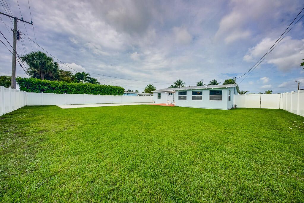 648 Eastwind Drive, North Palm Beach, FL 33408 Photo