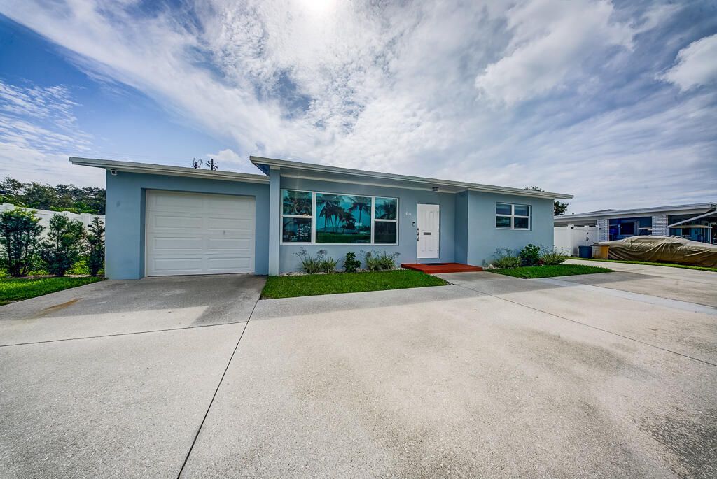 648 Eastwind Drive, North Palm Beach, FL 33408 Photo