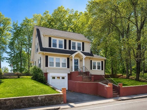 428 Boylston St, Unit 428, Brookline, MA 02445