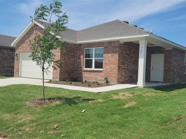 783 Camden Drive, Lavon, TX 75166