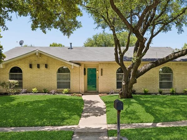 9235 Rolling Rock Lane, Dallas, TX 75238