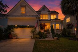 3148 Sonja Way photo 4