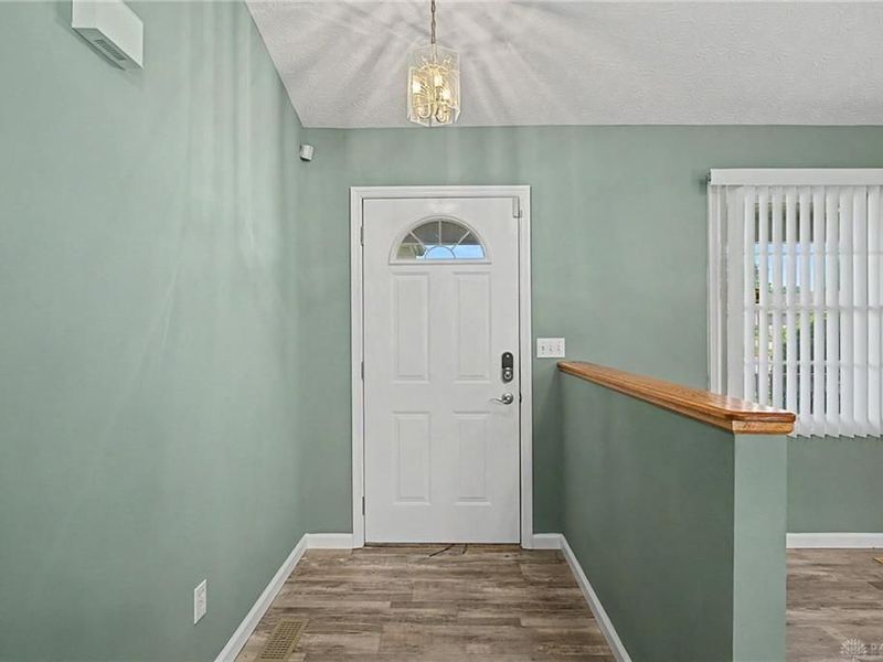 168 Warner Drive, Union, OH 45322 Photo 4