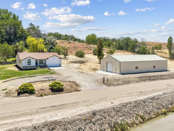28135 Canal Road, Parma, ID 83660