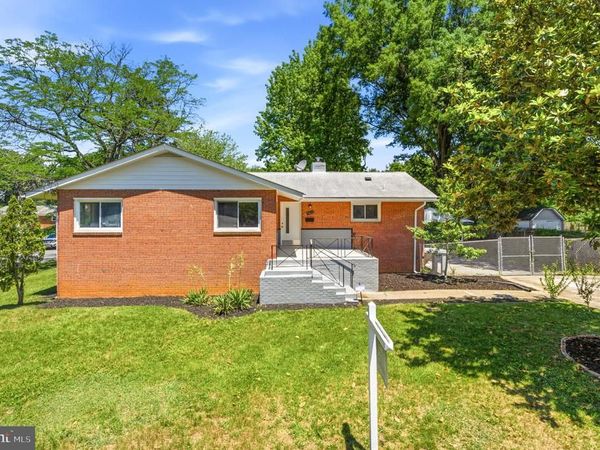 9610 WELLINGTON STREET, LANHAM, MD 20706