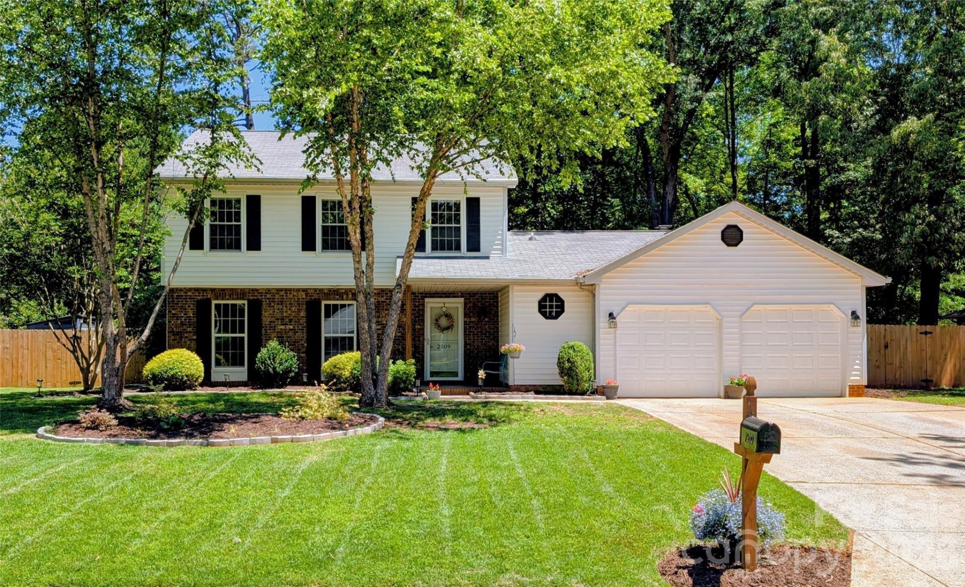 2509 Jaywick Lane , Matthews, NC 28105 Main Photo