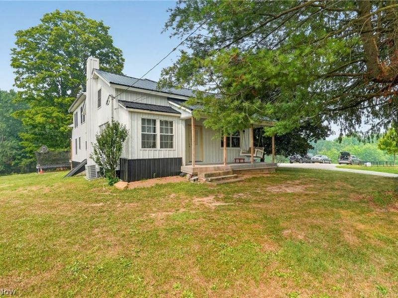 13166 Butternut Road, Burton, OH 44021 Photo 3