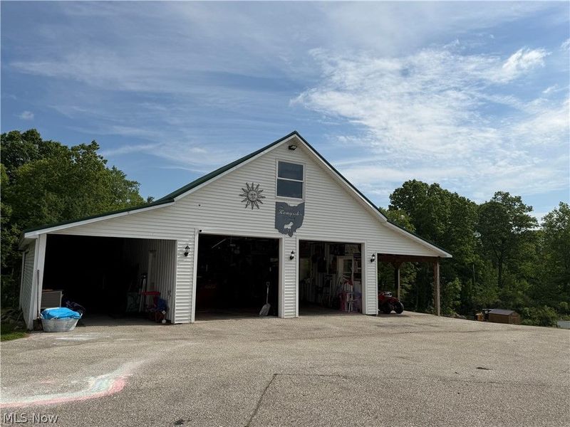 13166 Butternut Road, Burton, OH 44021 Photo 4