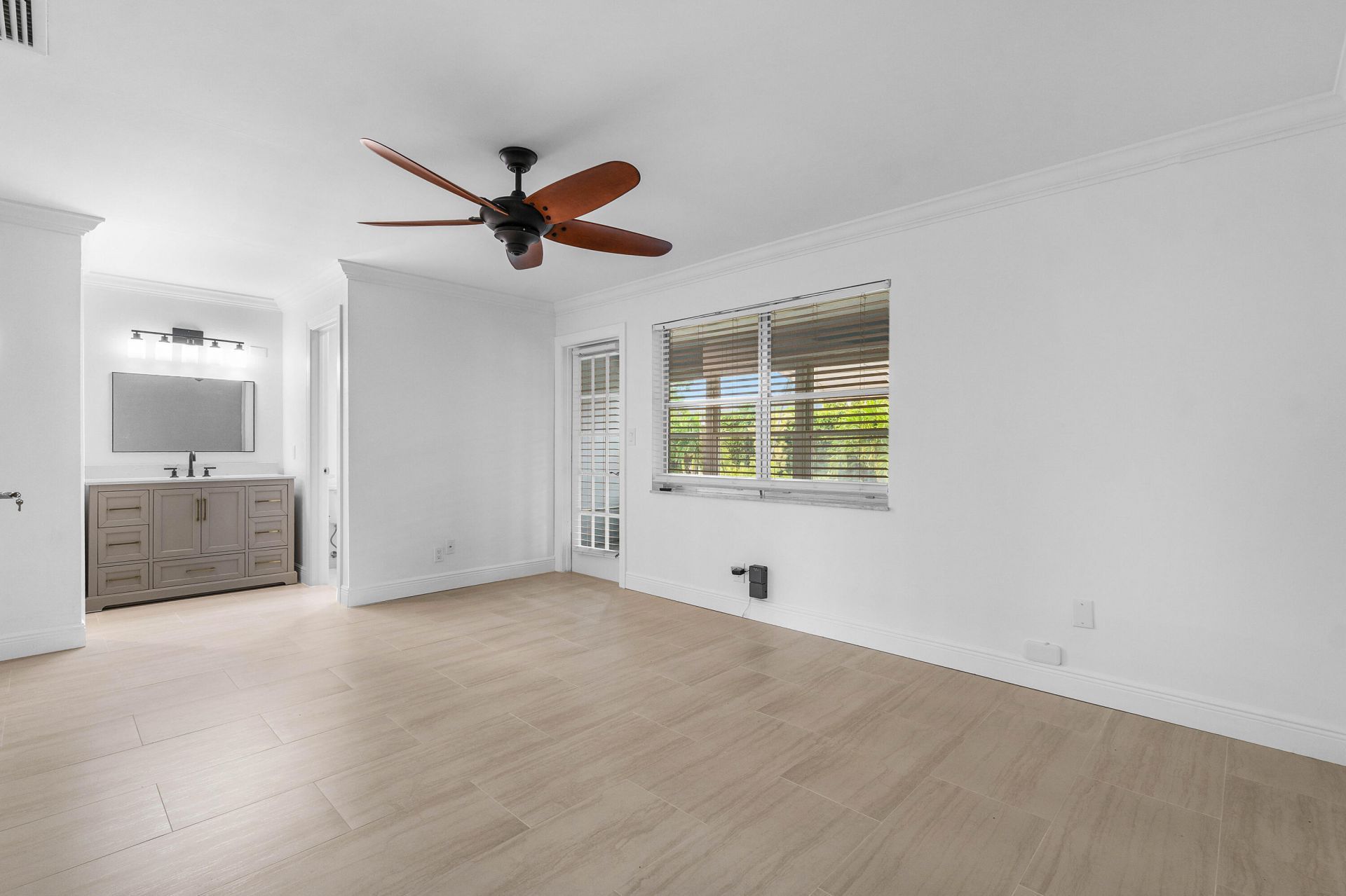 180 N High Point, Unit B, Boynton Beach, FL 33435 Photo