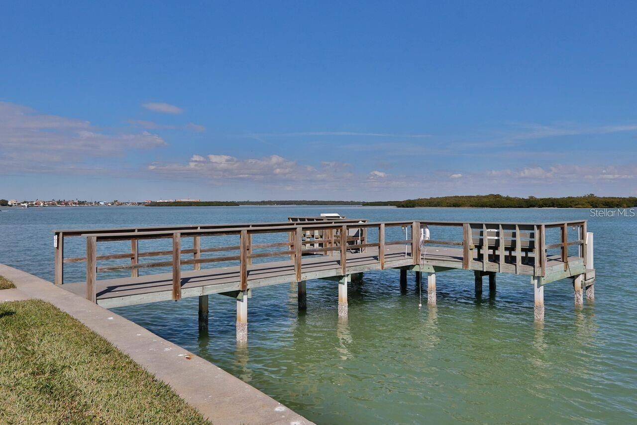 1 Key Capri, Unit 302E, Treasure Island, FL 33706 Photo