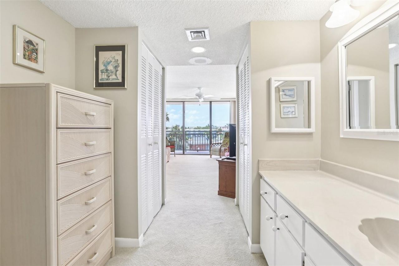 1 Key Capri, Unit 302E, Treasure Island, FL 33706 Photo