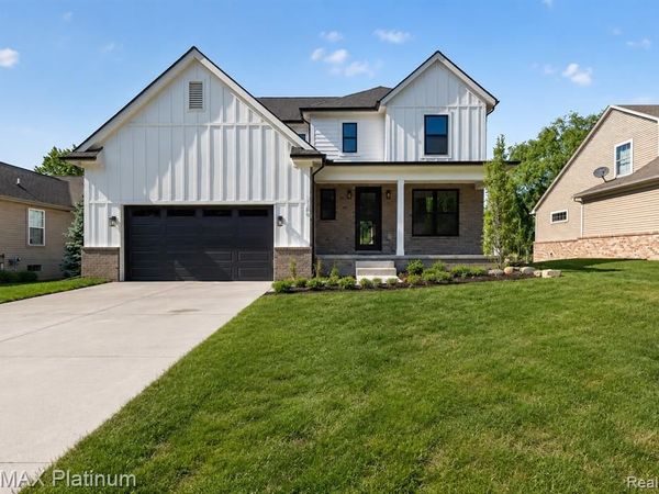 1309 Walloon Way, Orion Twp, MI 48360