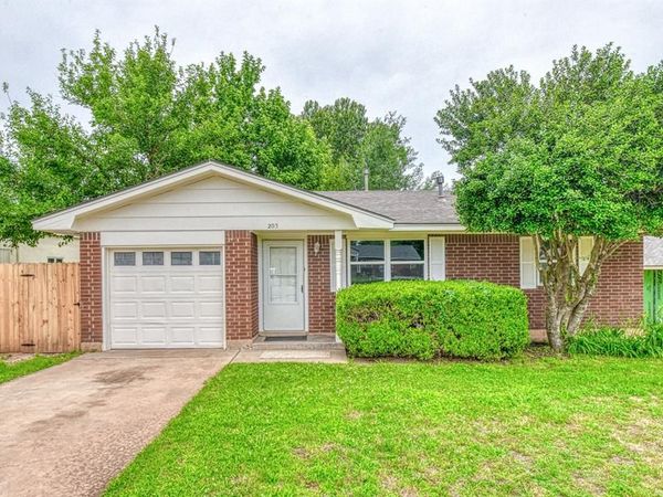 203 S 5th Street, Noble, OK 73068