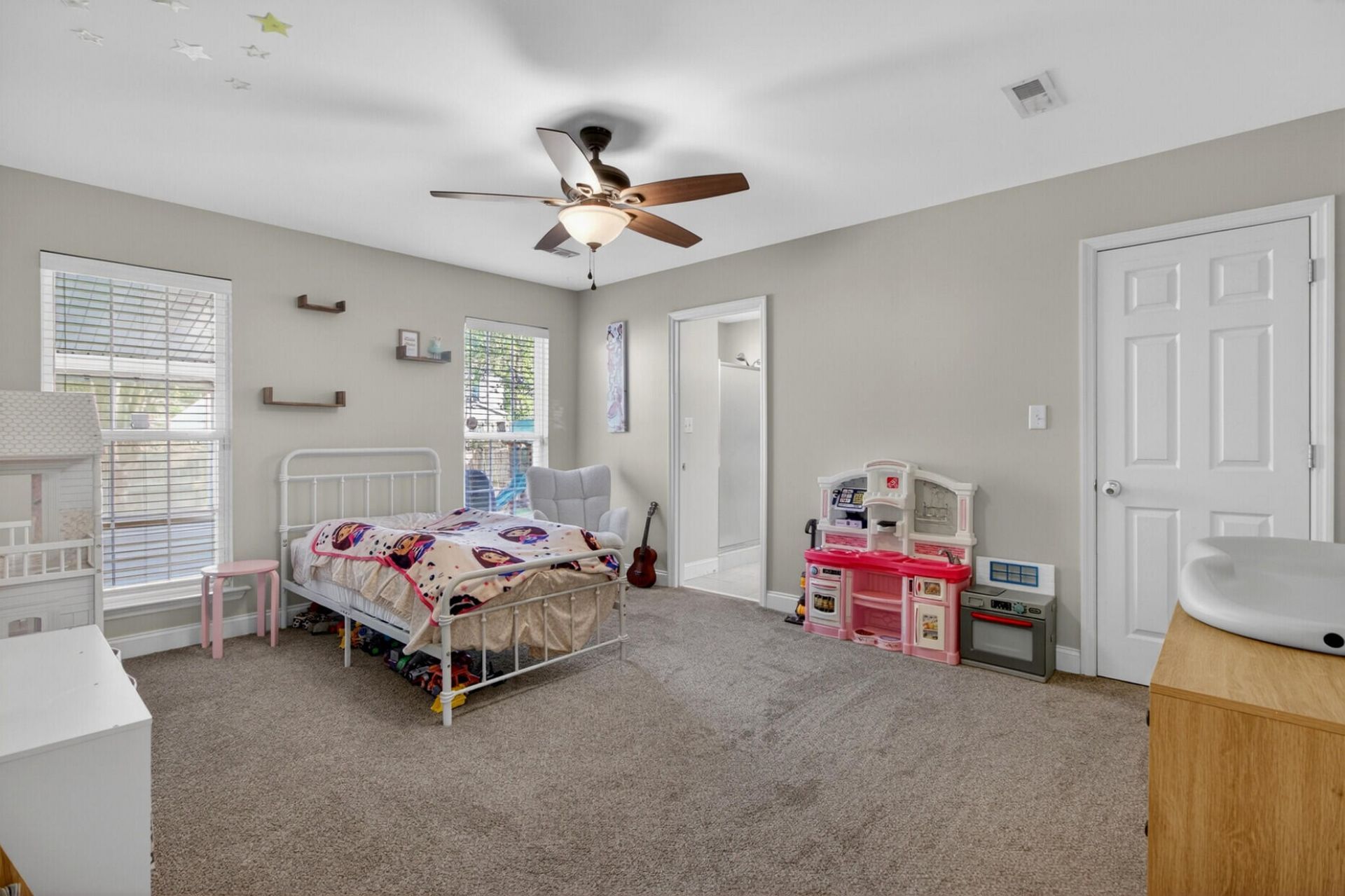 103 Egret Lane Photo 10