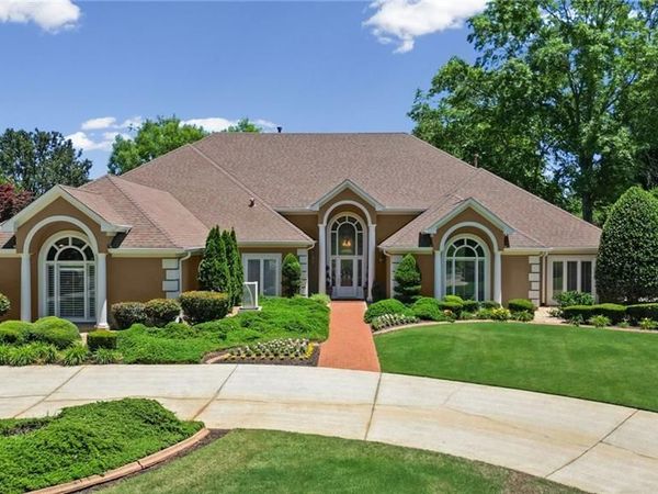 6090 Paddock Lane, Cumming, GA 30040